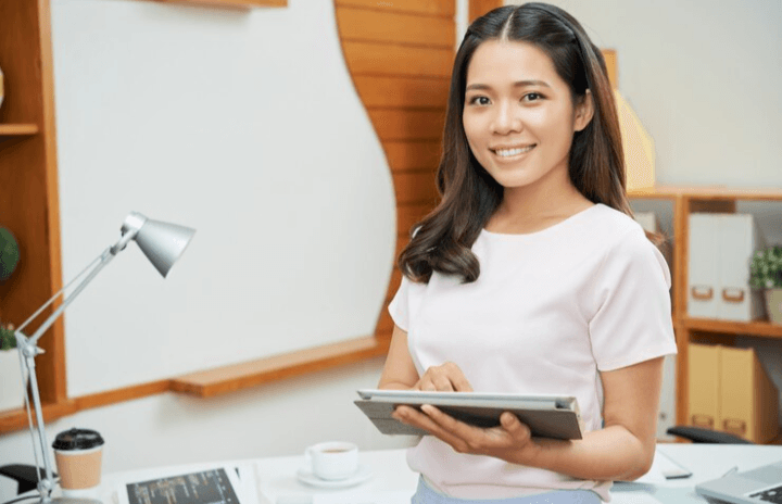 Cek Lowongan Kerja Area Semarang April 2025, Dicari Marketing Executive Khusus Perempuan