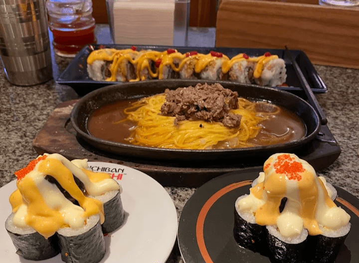 Jelajah Kuliner Jateng: 3 Deretan Tempat Makan Menu Sushi yang Ada di Kota Solo, Rugi Kalau Gak Cobain