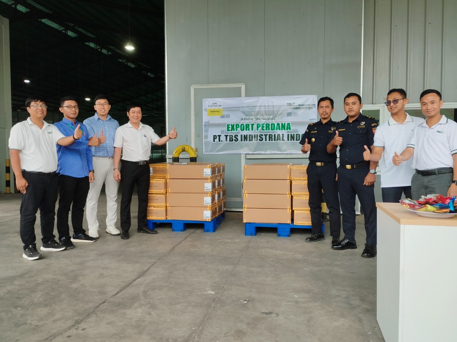 Ditengah Perang Tarif AS dan China, Perusahaan Lokal Jepara Malah Berhasil Ekspor Produk ke AS