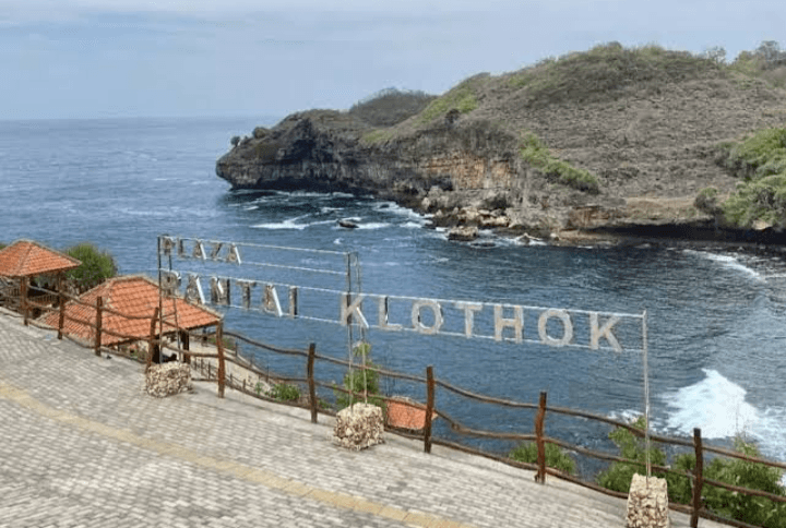 Jelajah Wisata Jateng: Ada 4 Rekomendasi Wisata Pantai yang Cantik di Kabupaten Wonogiri