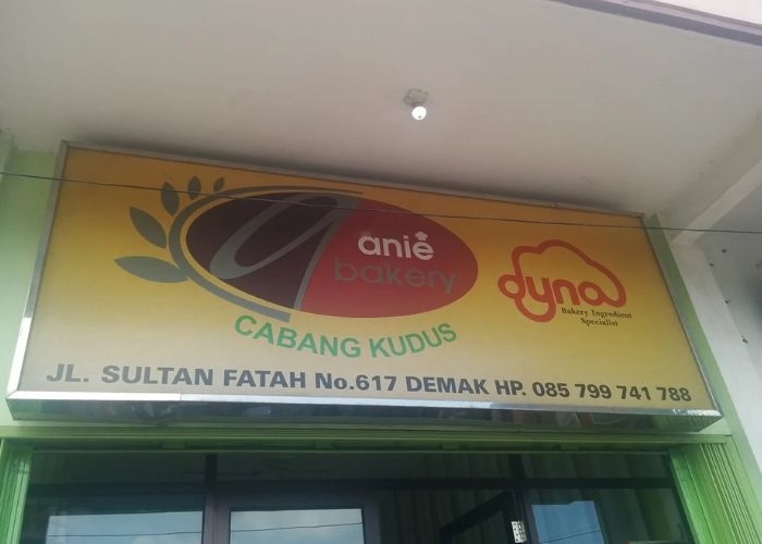 Jangan Sampai Ketinggalan! 6 Toko Kue di Demak dengan Rasa Legendaris! Cocok juga Jadi Bahan Oleh-Oleh