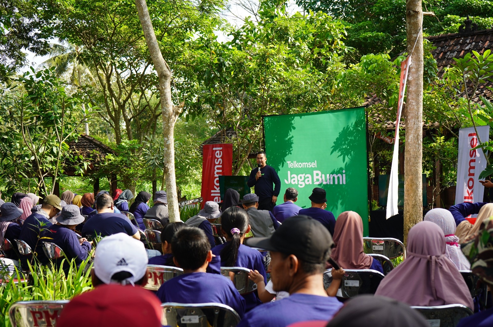 Telkomsel Dorong Digitalisasi dan Pemberdayaan Desa lewat Program Baktiku Negeriku 2025