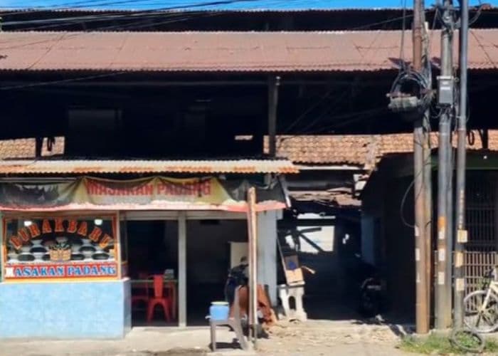 Stasiun Trem Karangpilang, Bangunan Tua di Surabaya Ini Ternyata Bekas Halte Trem Uap Bersejarah, Kini Jadi Warung Tapi Masih Milik PT KAI?!