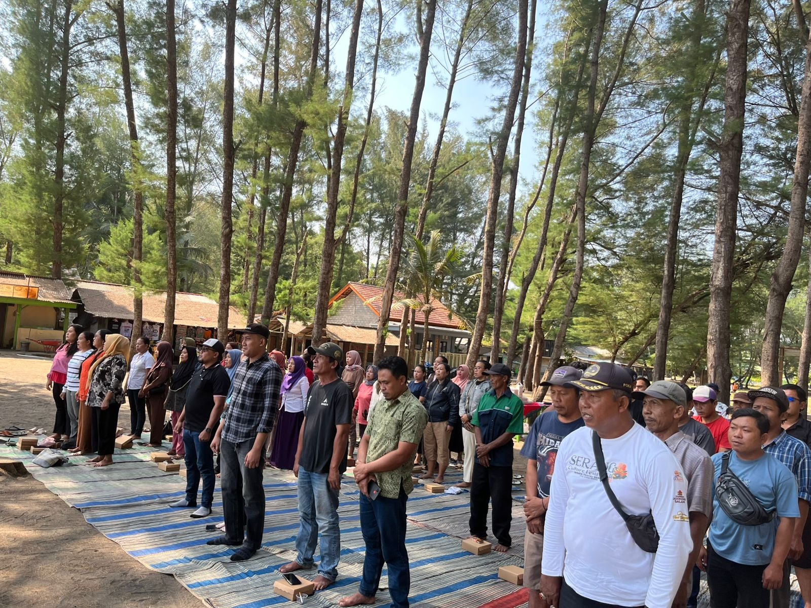 Pertama di Jawa Timur, BI Kediri Inisiasi Wisata Ramah Muslim di Pantai Serang Blitar
