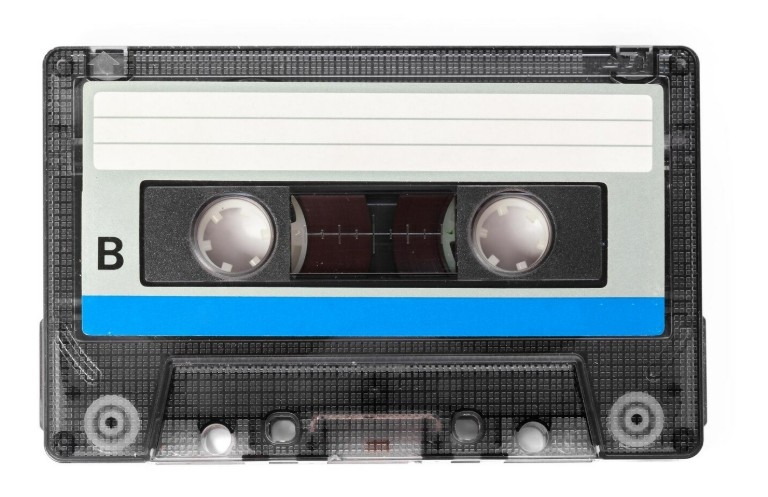 JANGAN SALAH! Ini 6 Cara Ampuh Merawat Kaset Pita Jadul Biar Nggak Cepat Rusak, Kolektor Wajib Tahu!