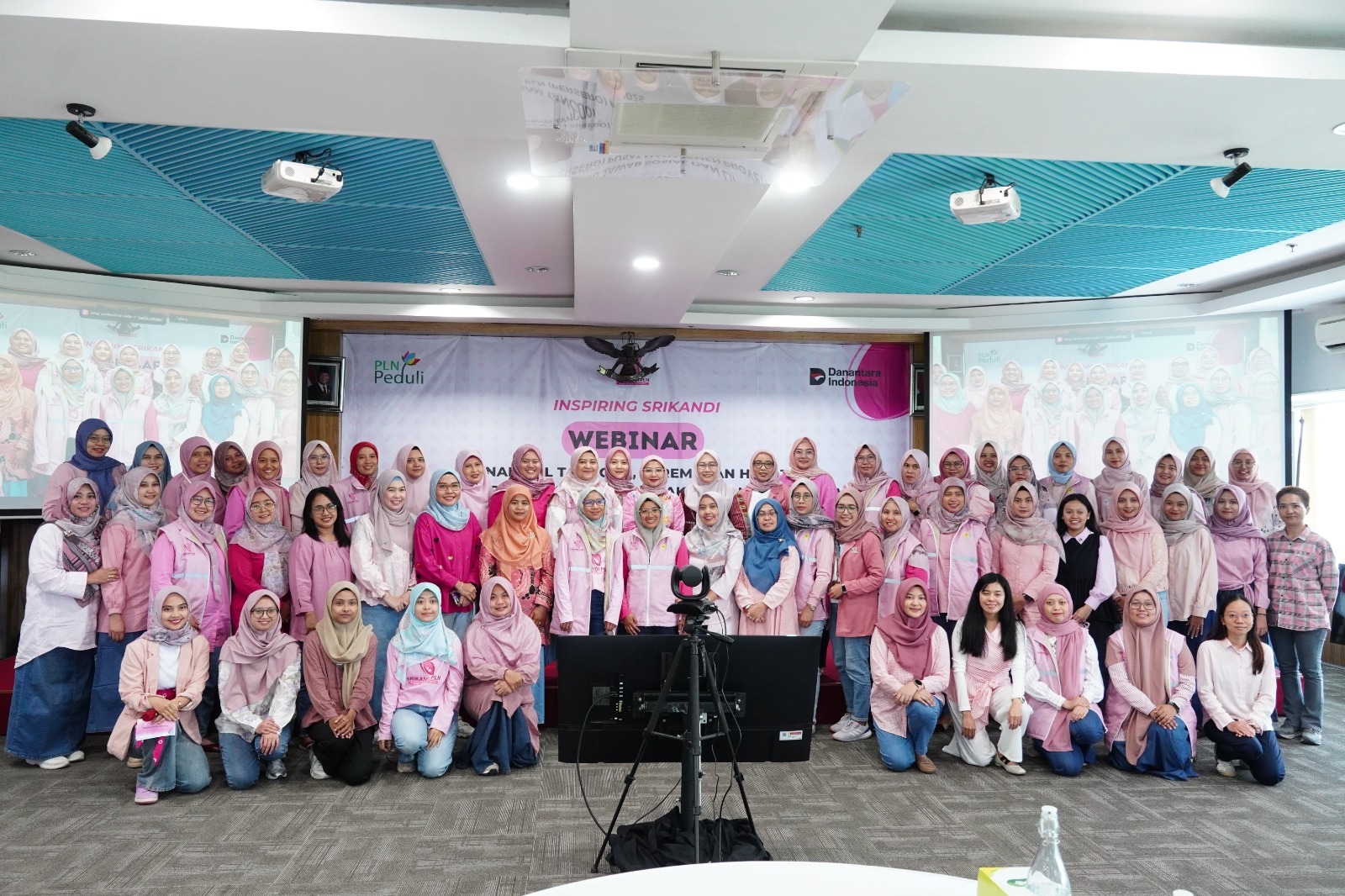 Upskilling Pegawai Perempuan, PLN PUSMANPRO gelar Program Inspiring Srikandi di Semarang