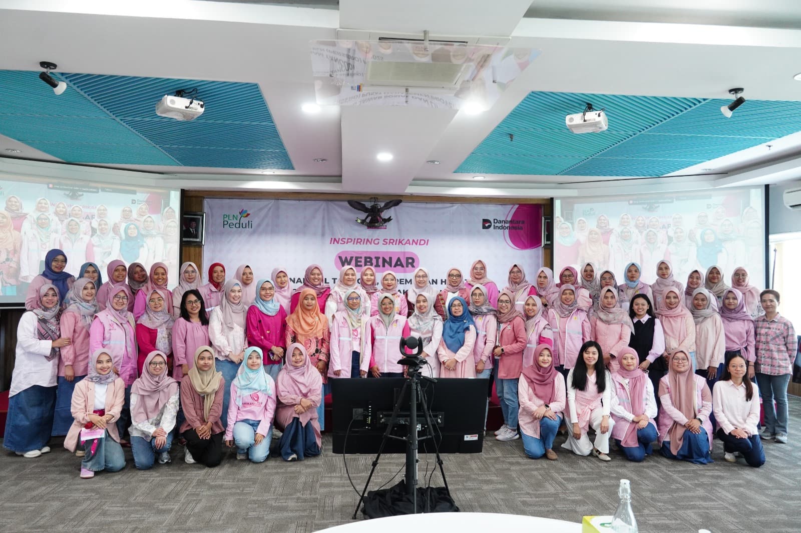 Upskilling Pegawai Perempuan, PLN PUSMANPRO gelar Program Inspiring Srikandi di Semarang