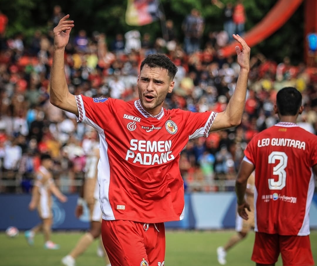 Profil Wasit Semen Padang vs PSBS Biak dan Fakta Menarik Semen Padang Tak Pernah Menang atas PSBS