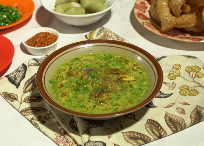 GAK NYANGKA! Empal Gentong, Kuliner Khas Cirebon yang Merupakan Hasil Perpaduan Budaya dari 4 Negara!