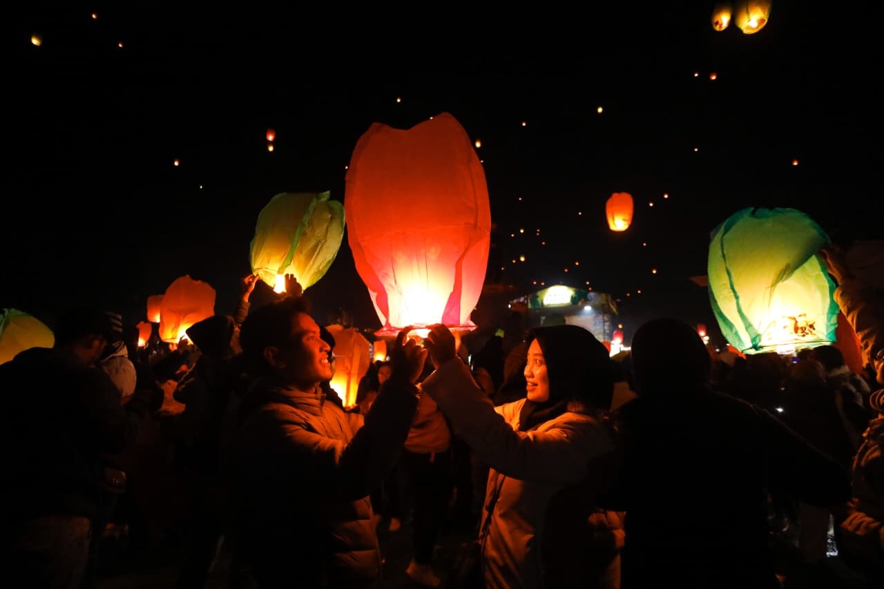 Dieng Culture Festival 2025 Sukses Digelar, Banjir Ribuan Pengunjung Mancanegara