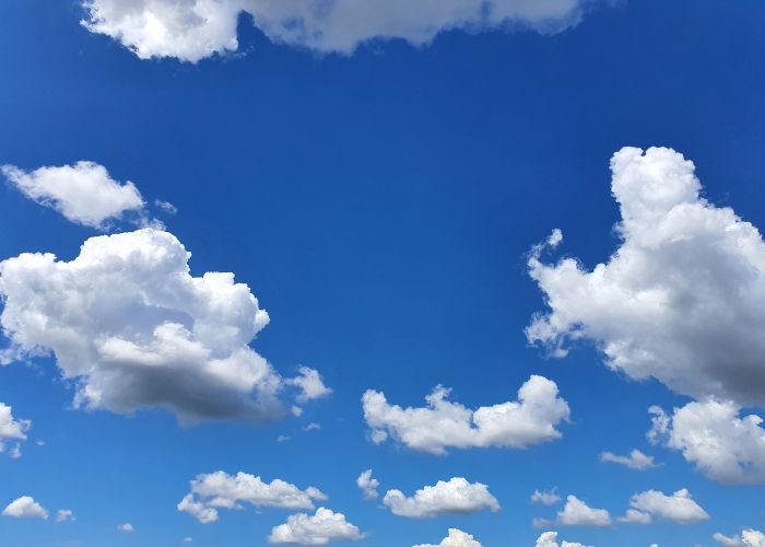 Prakiraan Cuaca Kota Pekalongan Cerah Berawan, Suhu Nyaman 26°C: Cocok Buat Jalan-Jalan!