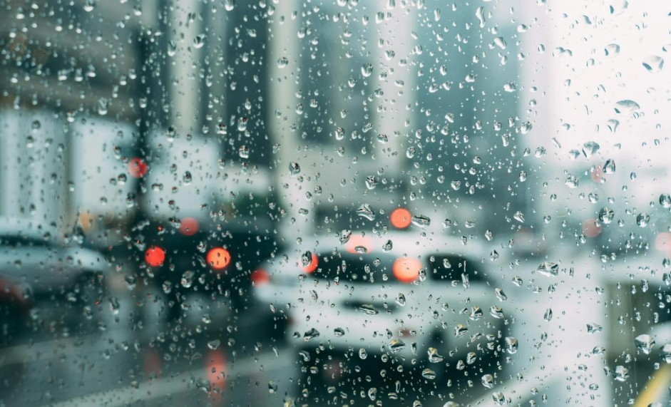 Prakiraan Cuaca Kota Semarang dari BMKG: Waspada Hujan Ringan di Semarang Hari Ini, Suhu Capai 33°C!