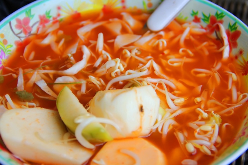 WAJIB COBA! SENSASI SEGAR KULINER ASINAN BOGOR, Cocok Buat Teman Santai Saat Hari Panas!