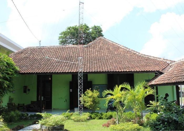 Terkuak! Bangunan Tua Penuh Misteri di Kalasan, Ternyata Jadi Saksi Bisu Perjalanan Waktu!
