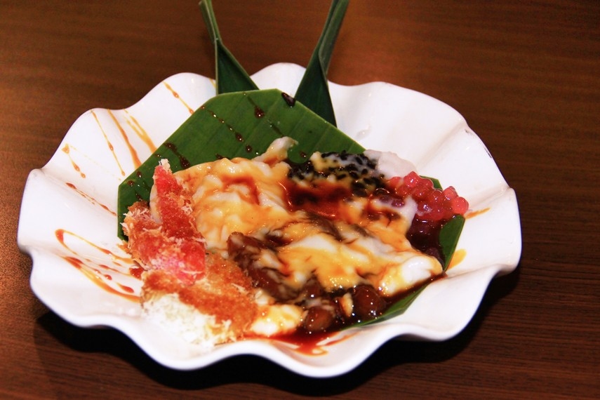 Jangan Ngaku Pecinta Kuliner Kalau Belum Coba Bubur Madura! Rasanya Manis Bikin Nagih, Isinya Bikin Kenyang!