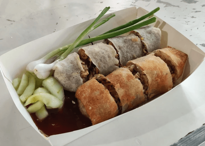 Ini 4 Pilihan Tempat Membeli Lunpia yang Enak dan Terfavorit, Oleh-Oleh Wajib dari Kota Semarang