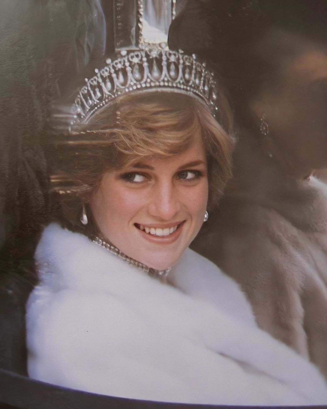 KONSPIRASI ISTANA ATAU KELALAIAN MAUT? Misteri Kematian Putri Diana yang Terlalu Banyak Kejanggalan Takkan Pernah Terkubur!