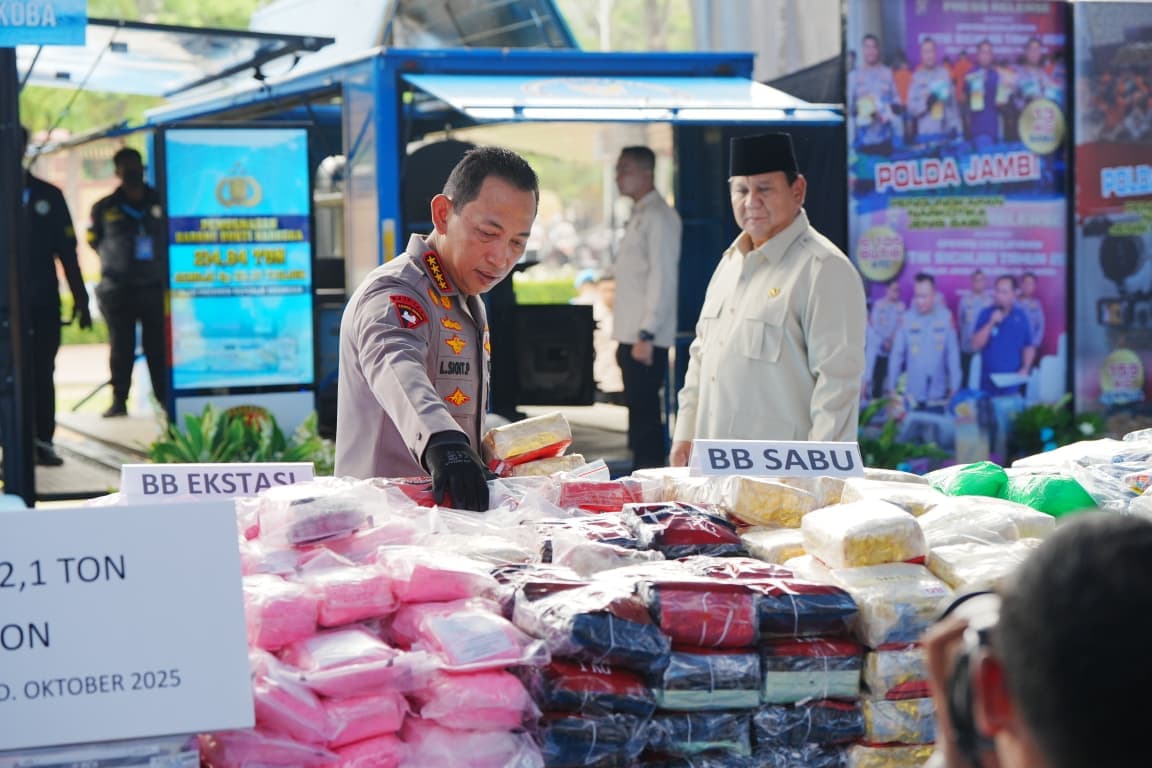 Presiden Prabowo Pimpin Pemusnahan 214,84 Ton Obat Terlarang Senilai Rp28,37 T