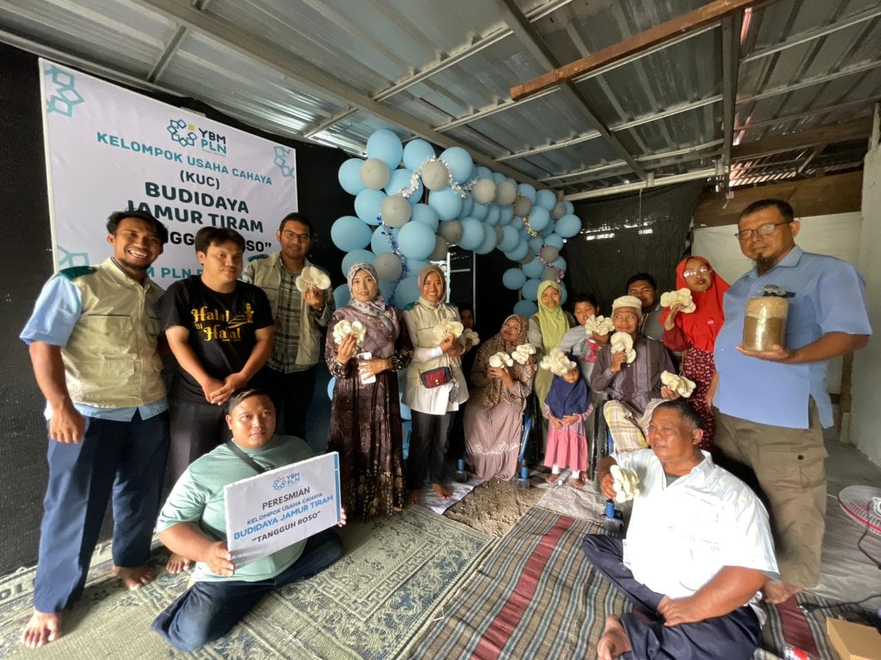 Berdaya Lewat Jamur Tiram! YBM PLN Pusmanpro Gandeng Difabel Semarang, Bentuk Kelompok Usaha Cahaya Tangguh Roso