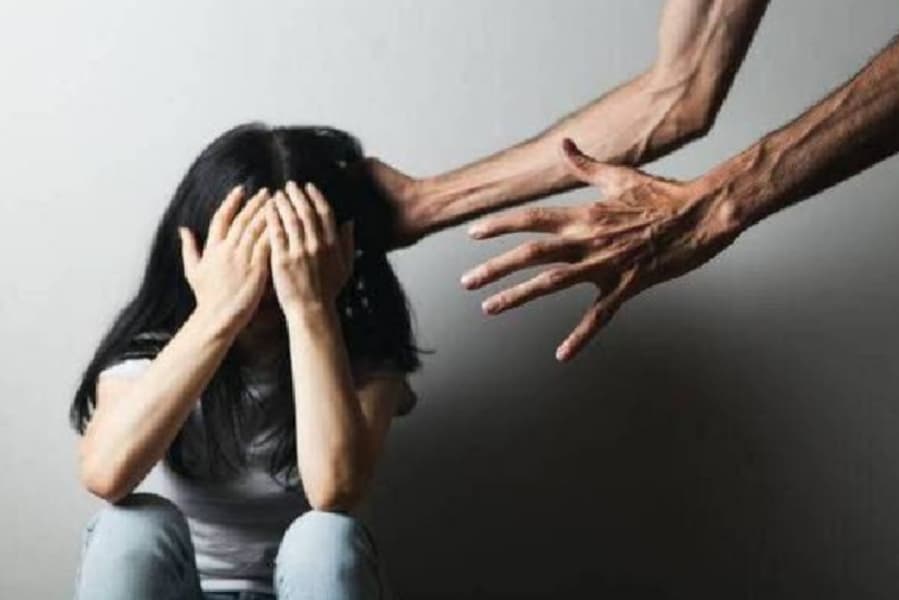 Bejat, Cabuli Anak Tiri dan Aniaya Istri, Pria di Klaten Dibekuk Polisi