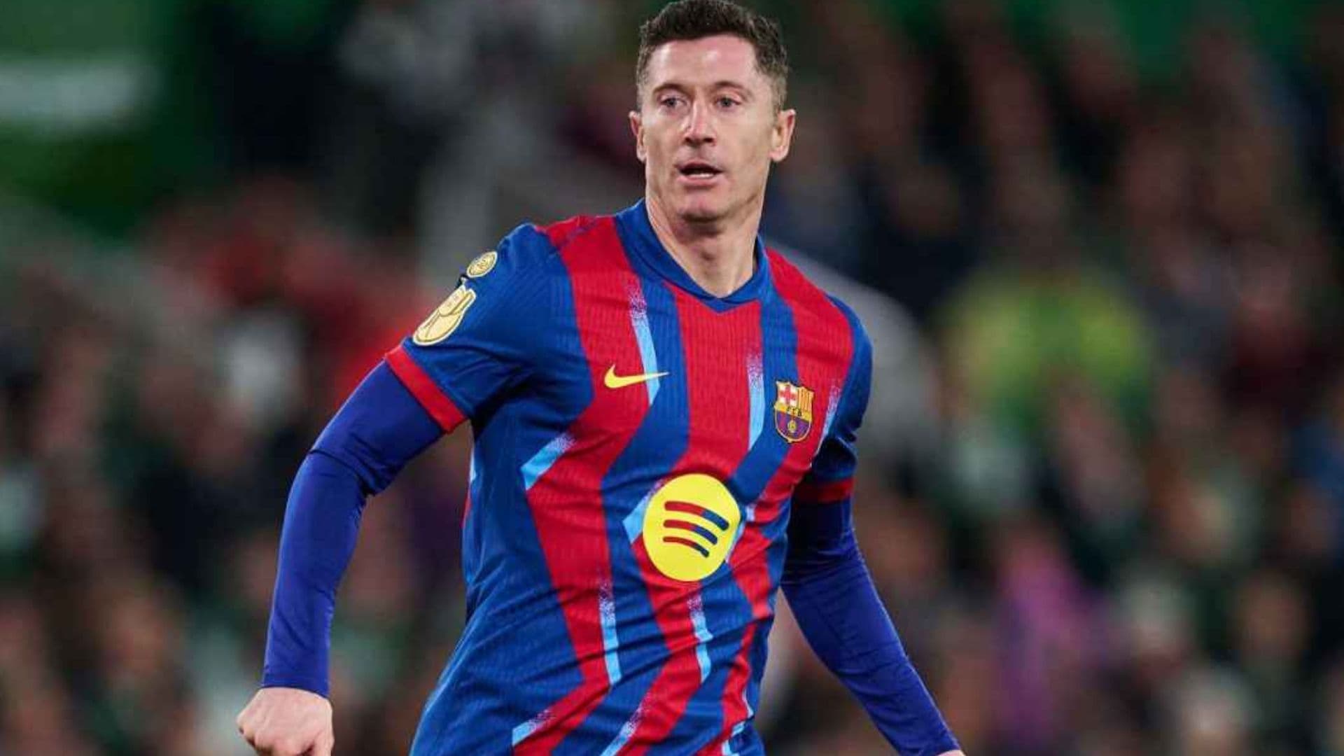 Rumor Transfer Terpanas Dunia: Robert Lewandowski Tinggalkan Barcelona, MU & Chelsea Incar Felix Nmecha