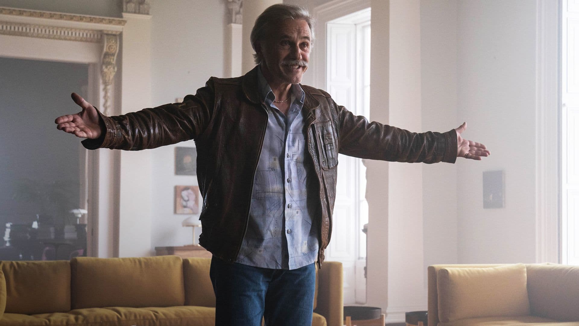 Dihujat Kritikus, Dicintai Penonton: Film Action Old Guy Kini Malah Rajai Paramount+